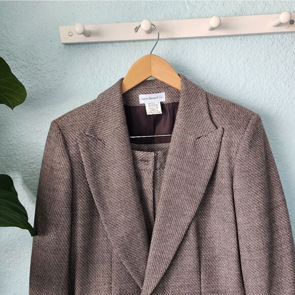 Harve Benard wool trim leather brand New with tags trousers and jacket suit - Picture 3 of 16